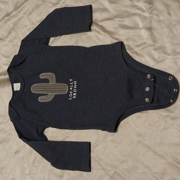 Cactus Onsie - Picture 1 of 6